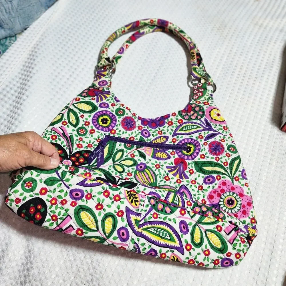VERA BRADLEY EUC LARGE HELLO DAHLIA HOBO BAG